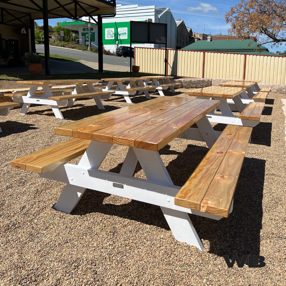 1.8m picnic bench table