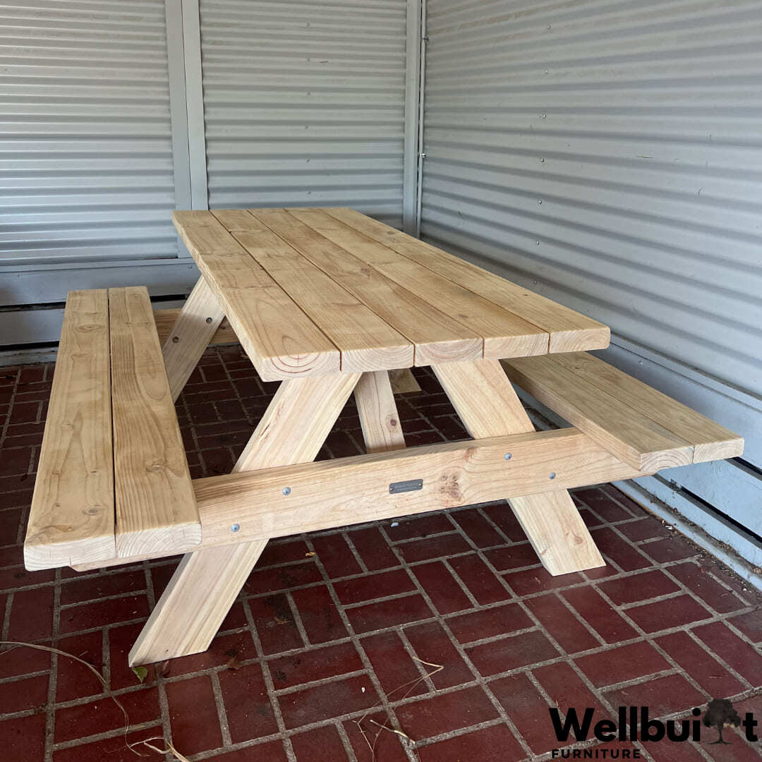 8Seater Solid Picnic Table