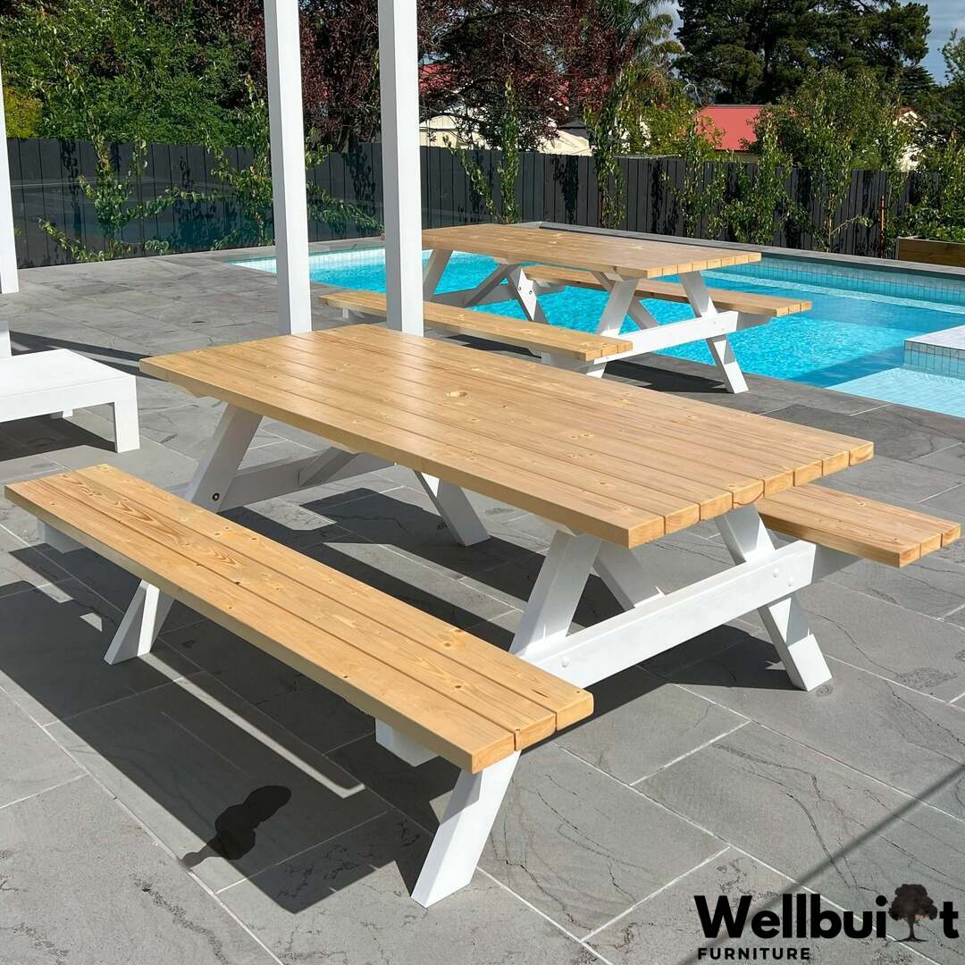 1.8m Outdoor Picnic Bench