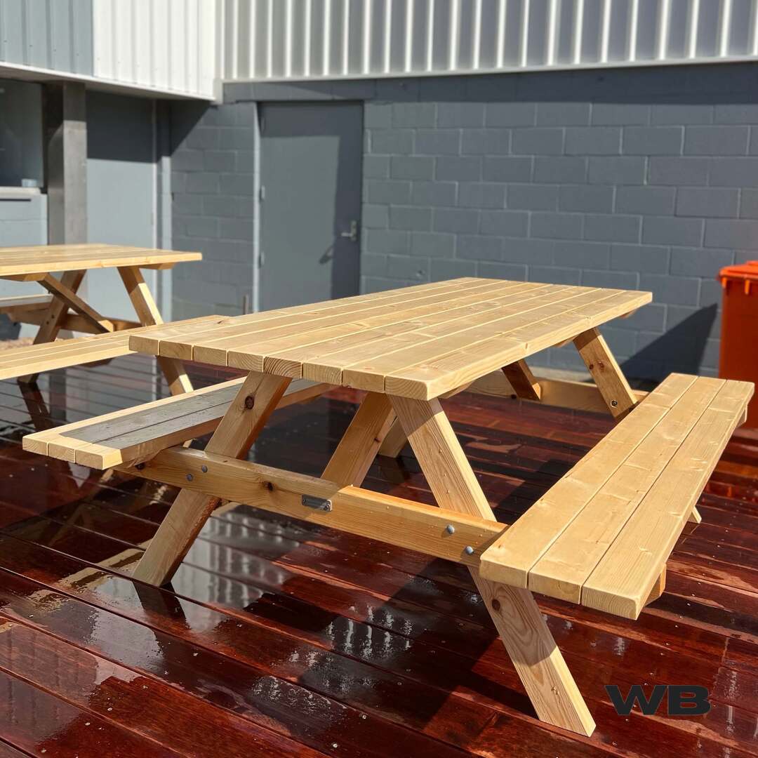 1.8m Picnic Table