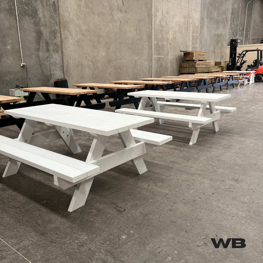 1.8m white picnic bench table