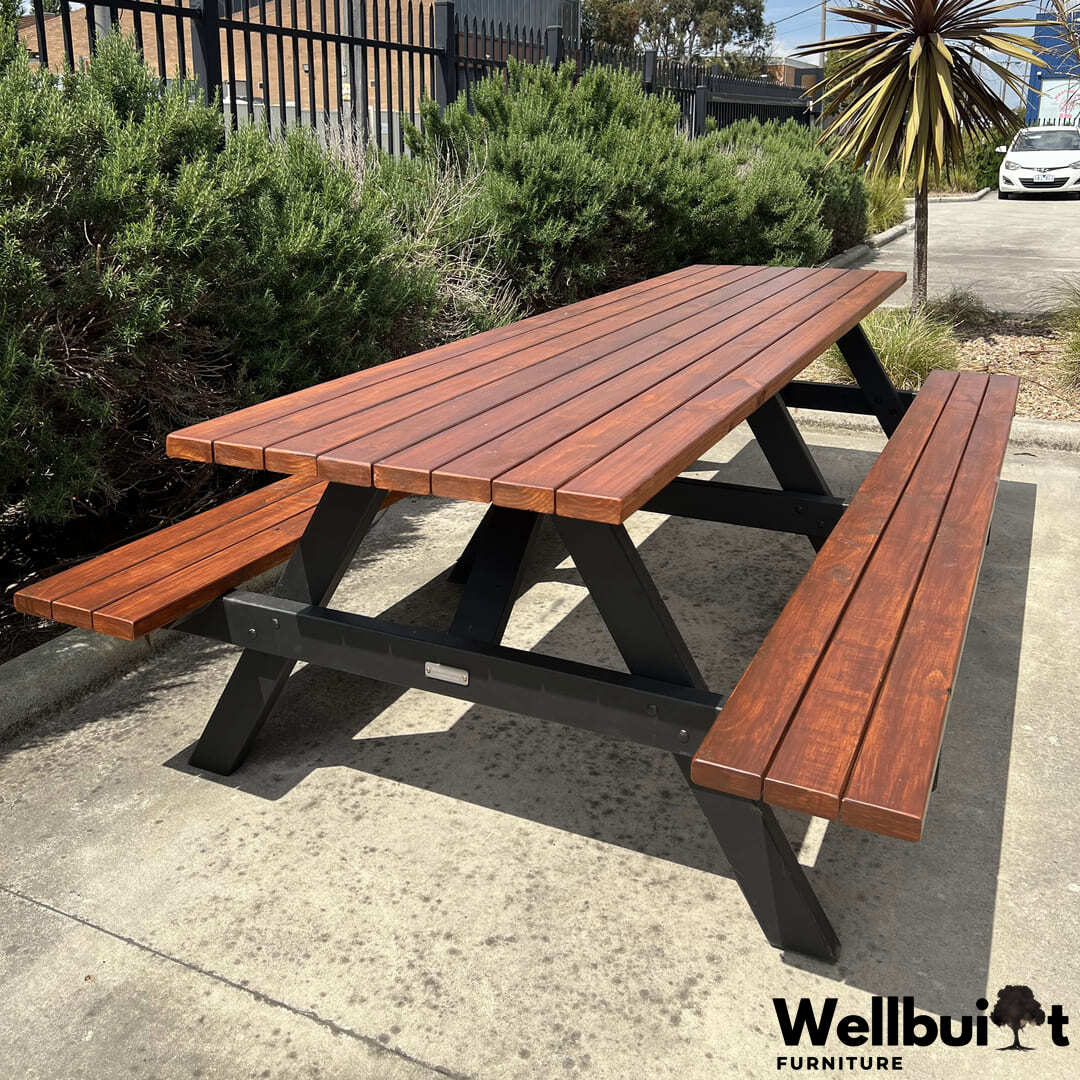 Garden Picnic Table