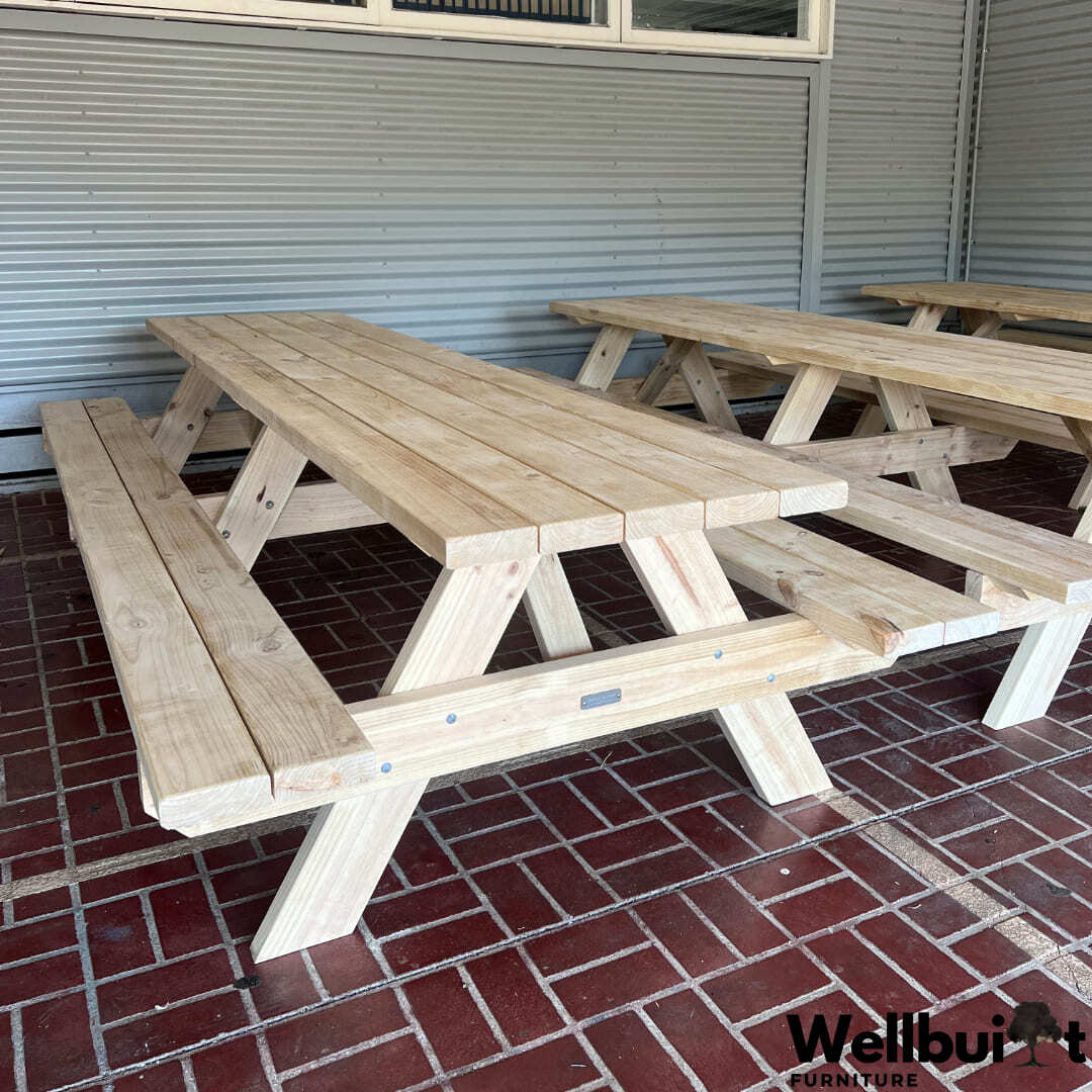 12Seater Solid Picnic Table