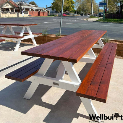 14Seater large picnic table