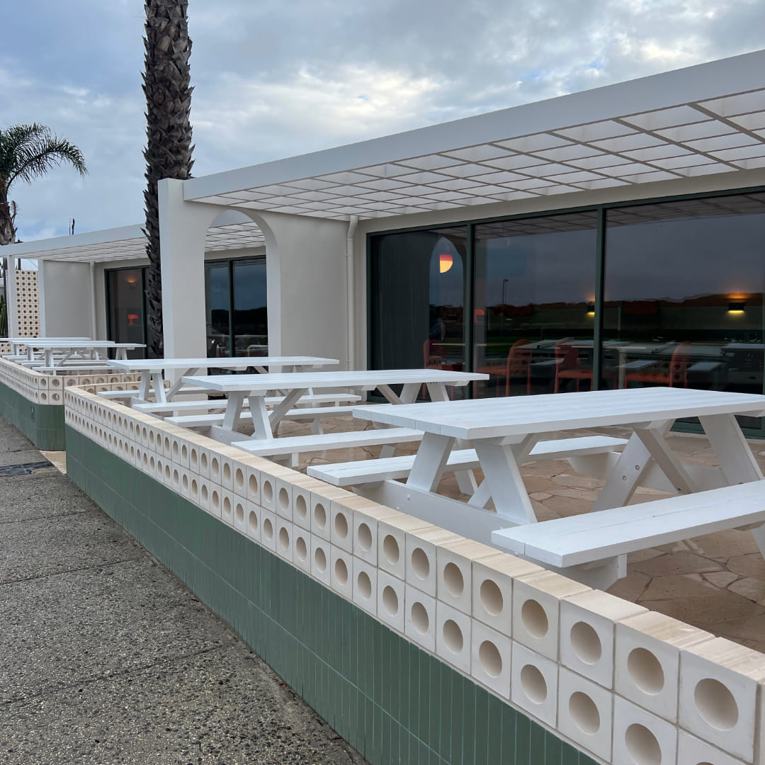 commercial hardwood picnic tables australia